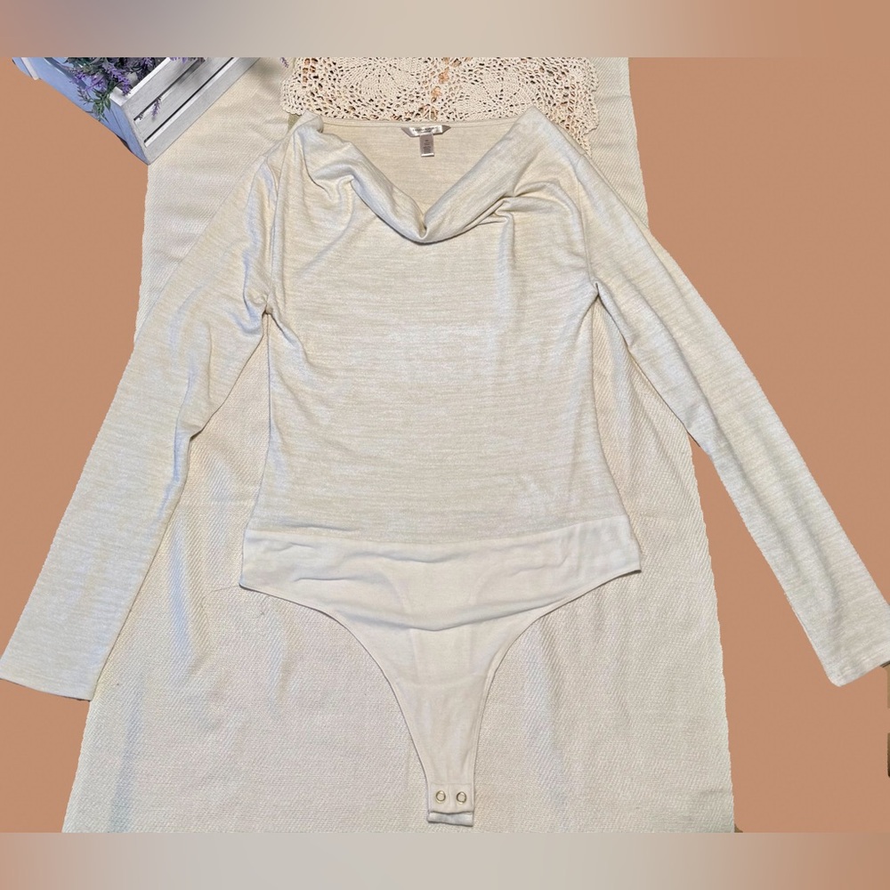 Banana Republic Luxespun Cream Bodysuit
